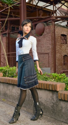 steampunk-girl:  Steampunk Girl  http://steampunk-girl.tumblr.com/