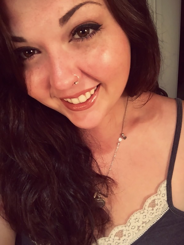 ittybittydirtykitty:  chubby cheeks ^.^