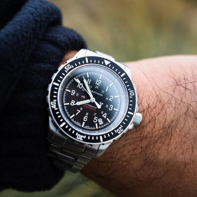 Instagram Repost

marathonwatch

The 41mm GSAR Dive Watch is built with a Swiss Made automatic movement for ultimate reliability, and a 316L stainless steel case to take on your everyday activities and more.

: @jayebue.photo | 41mm Large Diver’s Automatic (GSAR)
 [ #marathonwatch #monsoonalgear #divewatch #toolwatch #watch ]