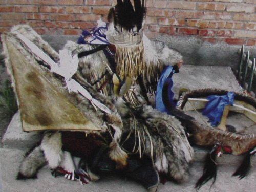 eurasian-shamanism:  Mongolian shamans don’t always use circular drums - a variety of polygonal shapes are also in use. On these photos you can see examples of triangular drums.  want
