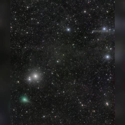 A Conjunction of Comets #nasa #apod #cometografia #comet #asassn #panstarrs #comets #solarsystem  #starfield #starcluster #nebulae #milkyway #galaxy #interstellar #intergalactic #universe #space #science #astronomy