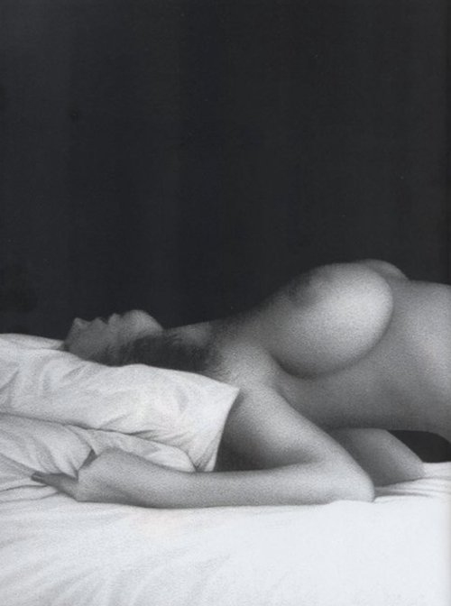 tittybombs:  ( o )( o )