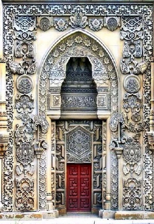 780-year-old stone doorway of Ulu Cami, Divriği / Turkey (by zeyneps diary).  