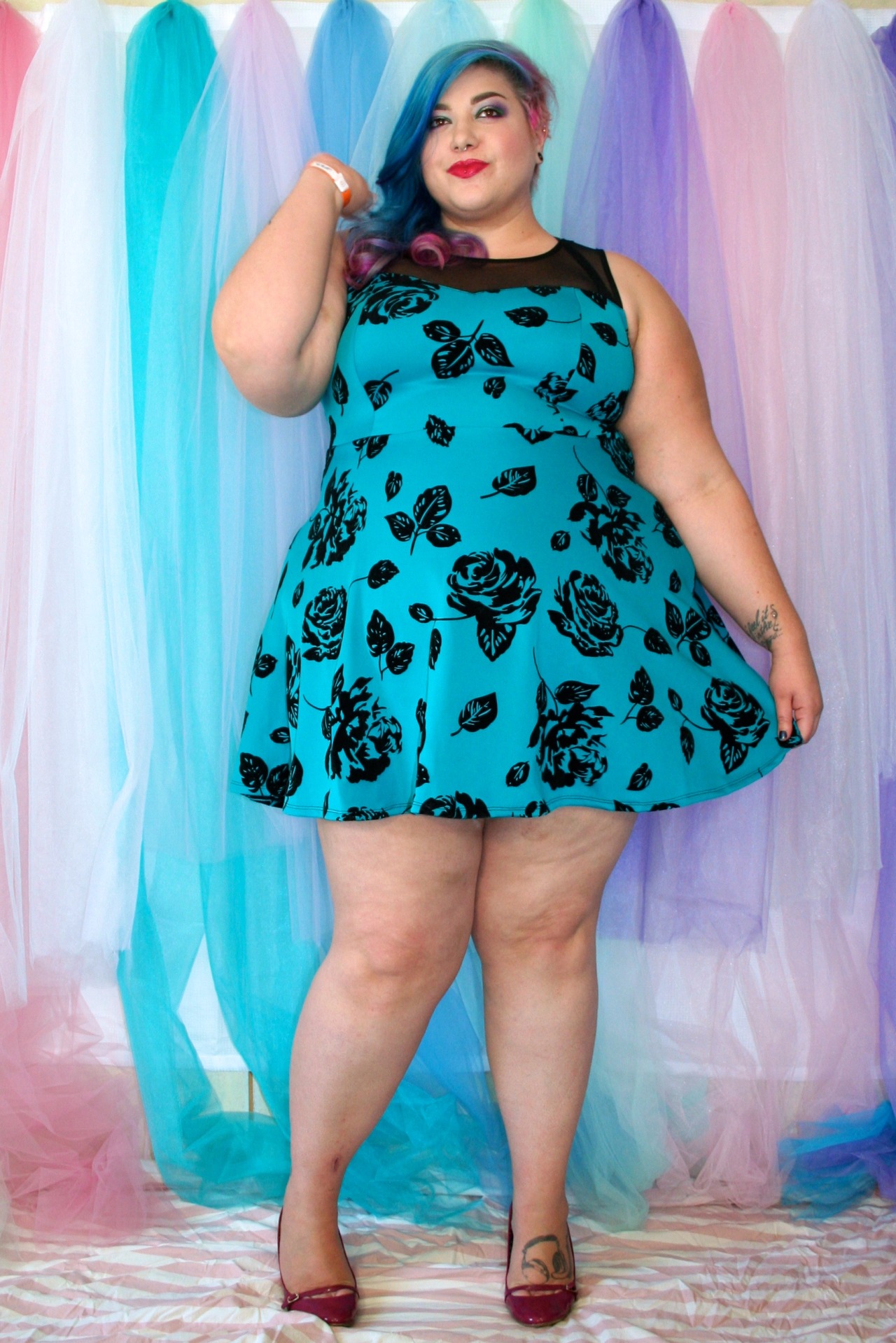 angelsandkings:  I used these photos as a modeling finalist for femmefatsew‘s new