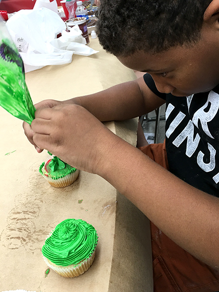 8-Year-Old Opens Bakery in Hopes of Buying His Mom a New House