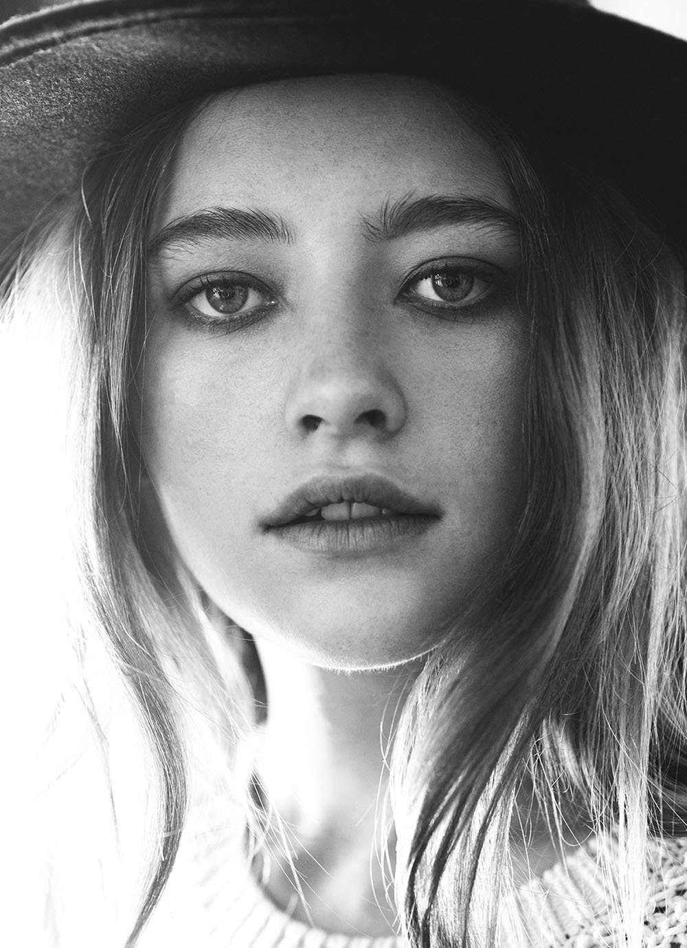 stormtrooperfashion:  Teresa Oman by Fox Harvard for C-Heads Magazine, October