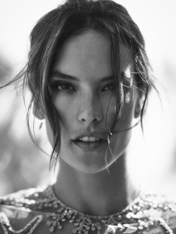 eternitychic:  http://eternitychic.tumblr.com/Model : Alessandra Ambrosio . Photographer : Stewart Shining . L'Officiel Turkey June 2015