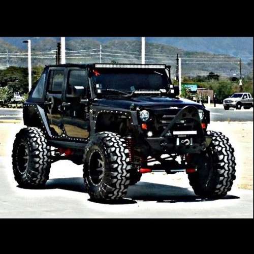Trucks & Mudd