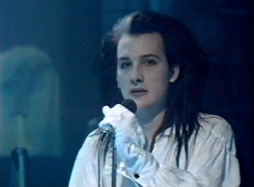 dykevanian:Vanian eyebrow game strong af