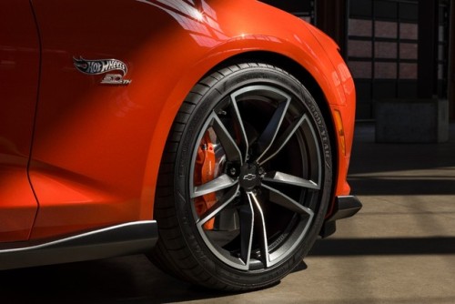 itcars: Camaro Hot Wheels Edition Offers Full-Scale FunChevrolet and Hot Wheels announced the 2018 C