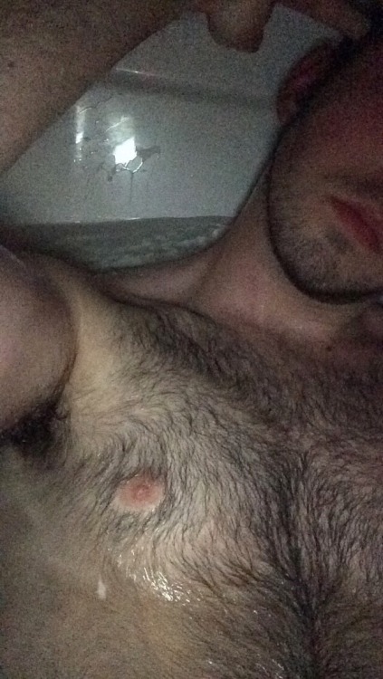 XXX mindthepup:  wet chest  photo