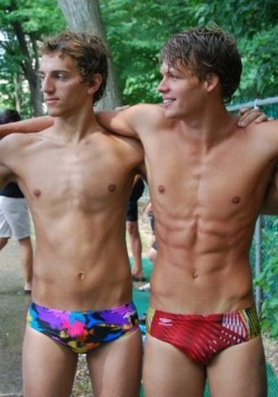 swim-fever:  http://swim-fever.tumblr.com/