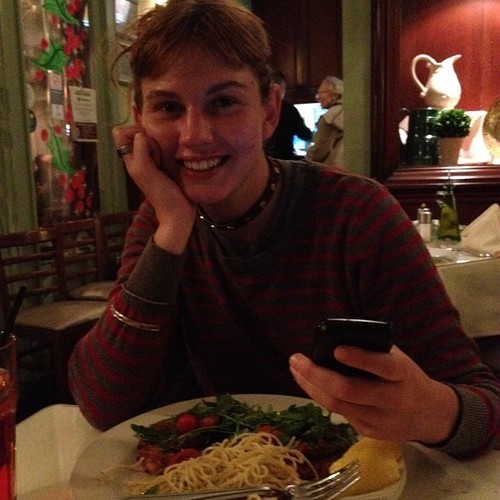 bradelterman:Nettie Harris at dinner!!