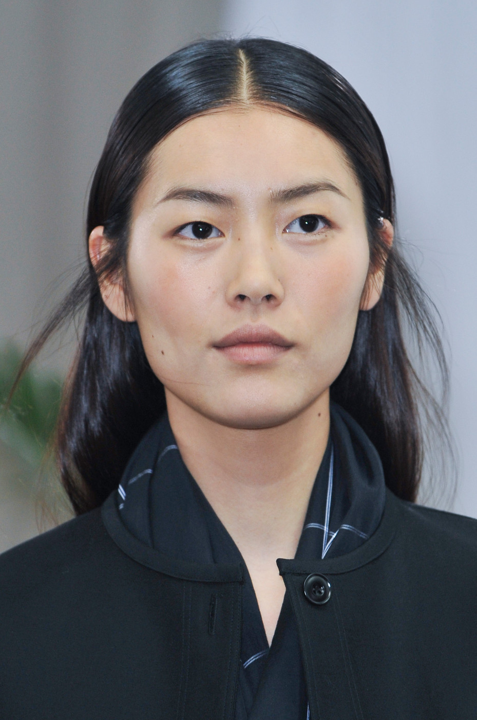 gaptoothbitch:  CHRISTOPHE LEMAIRE SS 2014