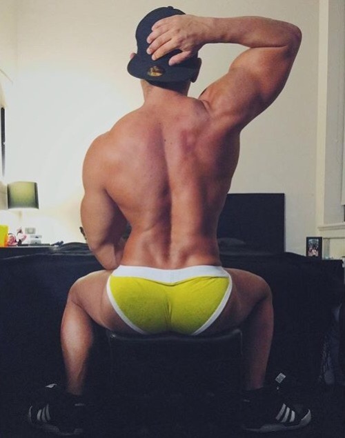 Hunks, Boys & Bears
