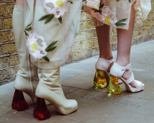 senyahearts:Backstage at Simone Rocha, Spring 2017 RTW