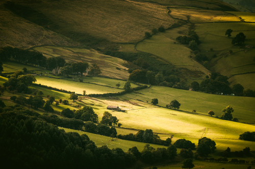 stereocolours - Adam Marshall - Peak District ViewsSociety6 |...