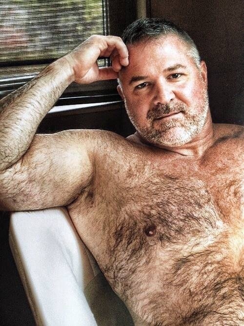 fhabhotdamncobs: cabin12silverbear:perfect4thunder: #men id marry Here’s the Bears Videos : http://w