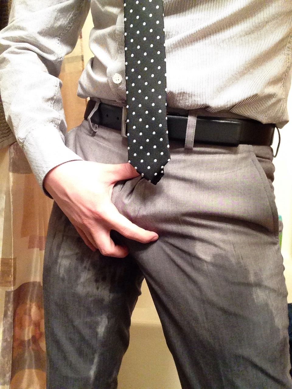 tattsandkink:gymsweatr:  biguywet:Wet my trousers…  Wet mine too, after seeing