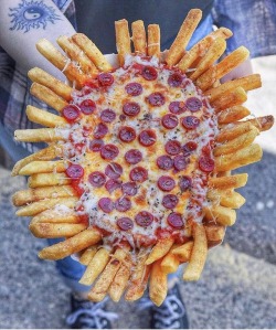 food-porn-diary:Pizza Fries [1080x1349]