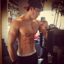 livinglifewithderek:  http://tinyurl.com/c65cpyq 