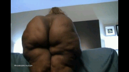 nattyuhuru:All That Jelly And No Toast  Big Fat Asses !!!