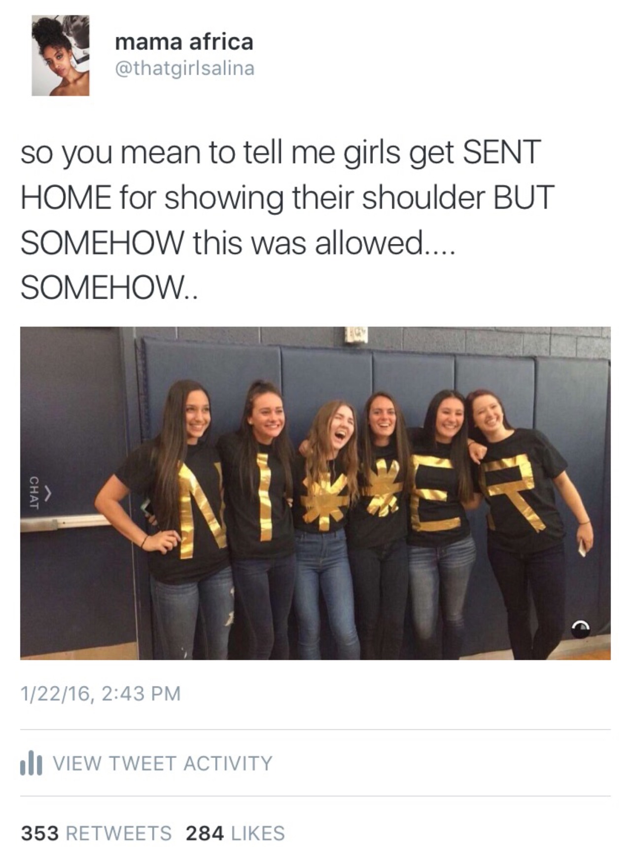 bornxaxqueen:  ☺️I almost threw my phone at this fuckery.  Meanwhile black girls