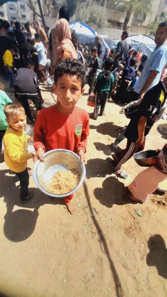 Hello, I Am Mr. Ahmed Wahdan From Gaza, Working In Humanitarian Services—especially In Providing Hot