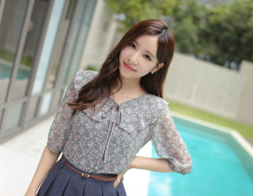 JungYeon - May 29, 2014 4th Set