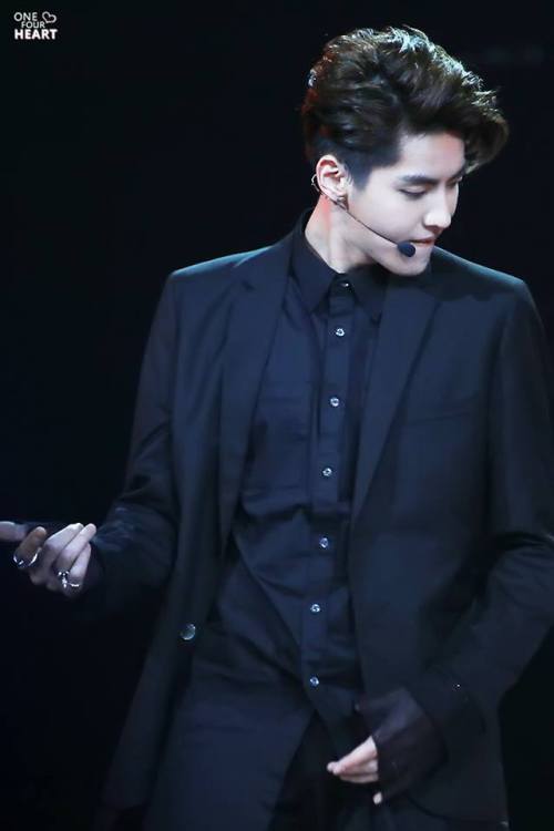 bbhyuuns:  © One Four Heart | DO NOT EDIT