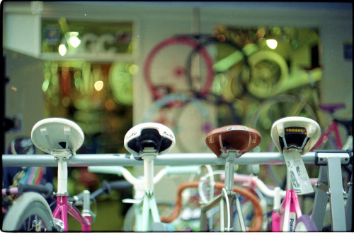 kinkicycle:   leicaM3 summilux 50mm f1.4 kodak100 by dj ken metallico