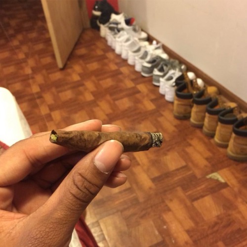 http://777kk.tumblr.com/post/168271952461