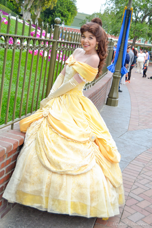 magicalmemoriesbymaddy:Belle | Flickr   