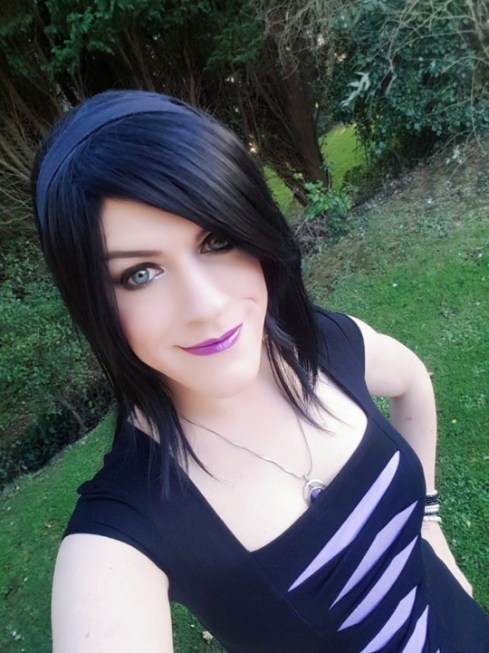 sexygretchen69: paulaboner:  sissymissytv:  dellygurl:  karen64:   minna44tv:   lucy-cross-x:    💓   she looks amazing    Gorgeous…   stunning TV Wife od the day….Paula xxx  Beautiful   you too can be beautiful