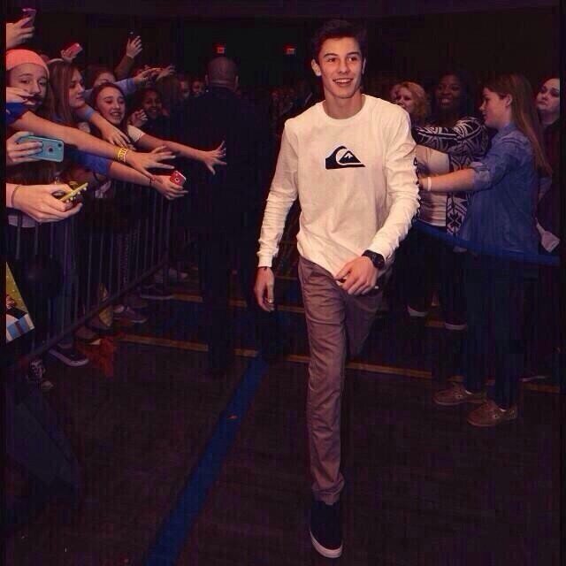 magconboys:  REBLOG THIS IF YOU WERE HERE BEFORE SHAWN ANNOUNCED THAT HE’S GOING