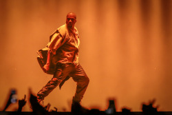 kuwkimye:  Kanye performing on Day 3 of the