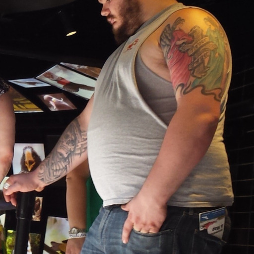 belly-buffet:So proud of his big beer belly