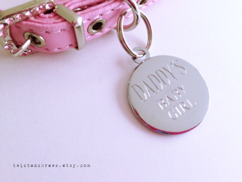 twistedskrews:“Pretty in Pink” custom collar with matching collar tag and hidden message engraving!  Customize your OWN!www.twistedskrews.etsy.com