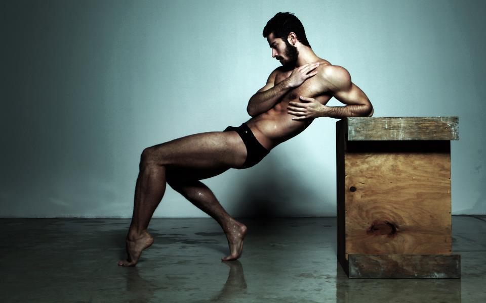 hotfamousmen:  Jonathan Guijarro