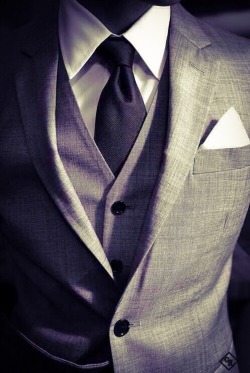 gentlemansessentials:  Three Piece  Gentleman’s