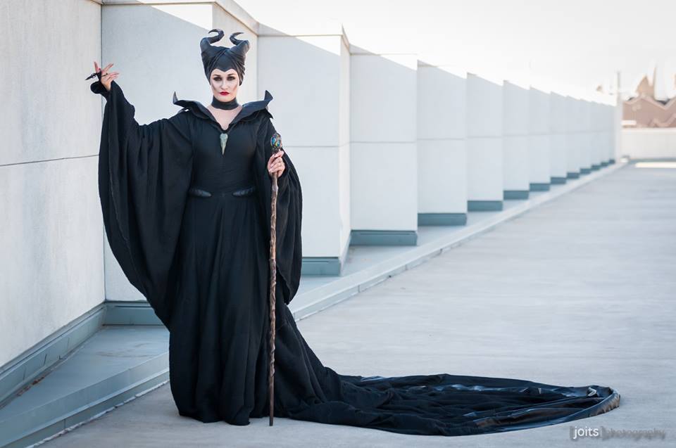 kamikame-cosplay:    Wondercon 2015 Anaheim Convention Center seen by  Joits Photography