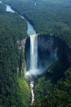 heaven-ly-mind:  Kaieteur Falls, Guyana