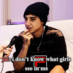 paanduute:  Q: if you were a girl, would you date yourself? 
