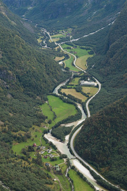 wonderous-world:  Stalheim, Norway by Margit