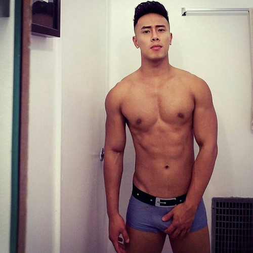 DamnAsianGuys!
