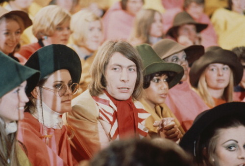 thisaintnomuddclub:Charlie Watts on the set of The Rolling Stones Rock and Roll Circus, 1968. Photo 