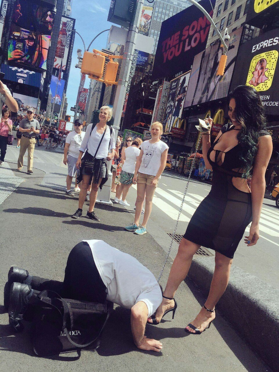 The Fantastic Femdom Life - of a Female Dominant Wife