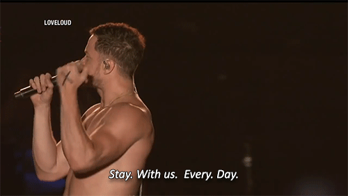 growing-up-gay:365daysinalife:Dan Reynolds & Imagine Dragons | To our LGBTQ youth…Our love is va