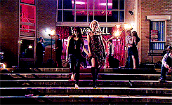 pipeschapman:  I like girls. No, I like a girl. No, I love her. 