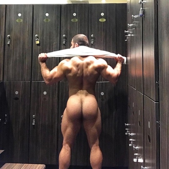 macho-xavier-xxx:  